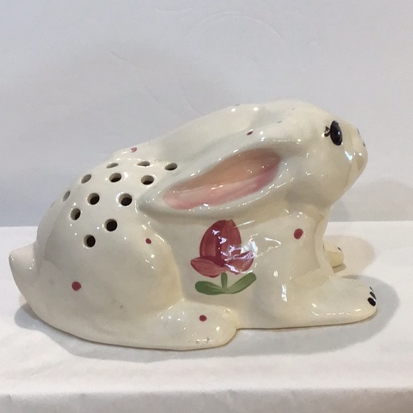 Bunny love!  Beautiful hand painted 9” potpourri bunny rabbit, EUC - Picture 4 of 7